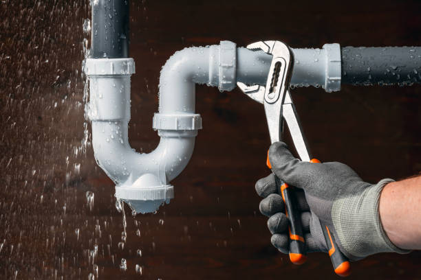 Professional Gas Line Repair technician working in Leeds, UT